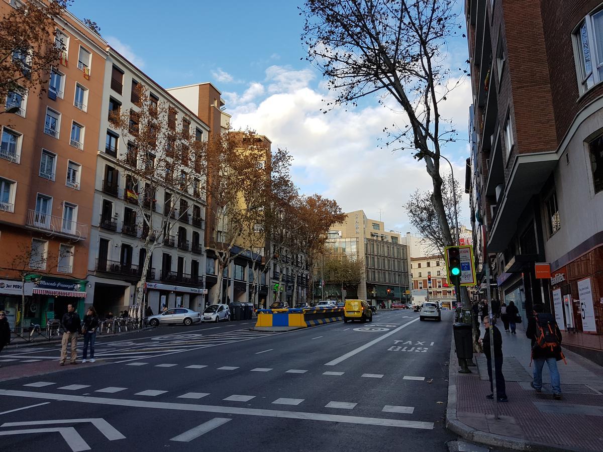 Arguelles Apartment Madrid Exteriér fotografie